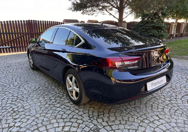 Opel Insignia cena 60900 przebieg: 179000, rok produkcji 2019 z Brwinów małe 232